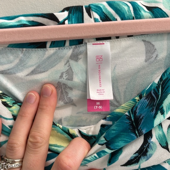 NB Off The Shoulder Beach Dress Size Medium (7-9) - Picture 3 of 5